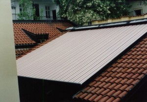 Markýza Climavelum na střeše   